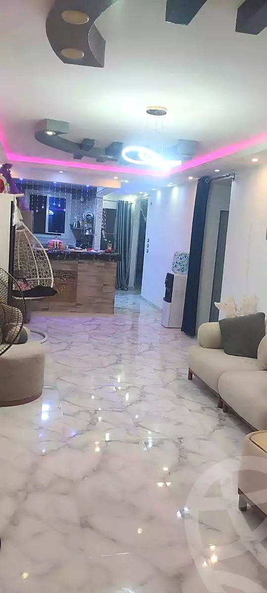 https://aqarmap.com.eg/en/listing/7315948-for-sale-cairo-helwan-hadayek-helwan-el-eshrein-st