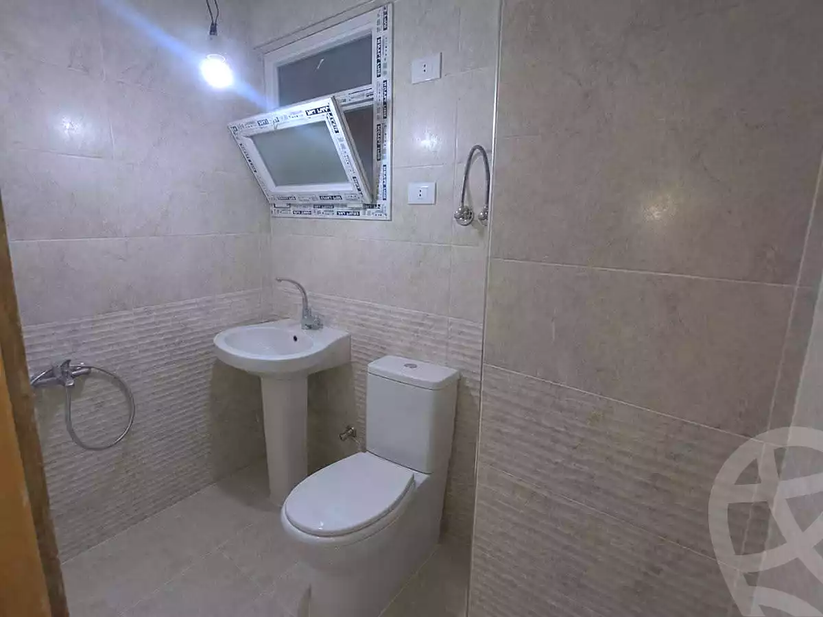 https://aqarmap.com.eg/ar/listing/7319499-for-sale-alexandria-sydy-bshr-sydy-bshr-bhry-shr-khld-bn-lwlyd