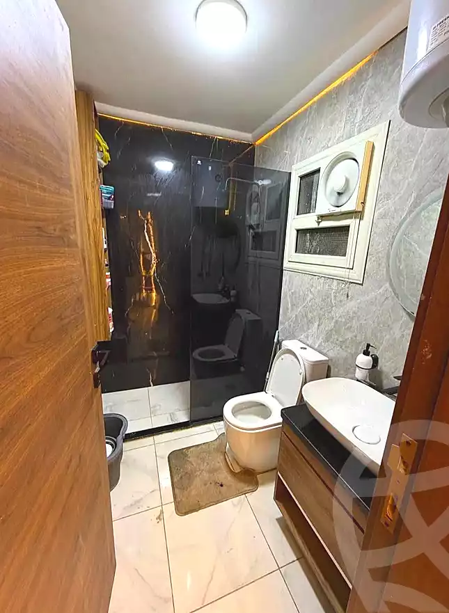 https://aqarmap.com.eg/en/listing/7319616-for-sale-cairo-helwan-hadayek-helwan-el-eshrein-st