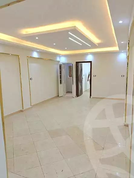 https://aqarmap.com.eg/en/listing/7319668-for-sale-alexandria-al-agamy-el-hanouvel-radwan-st