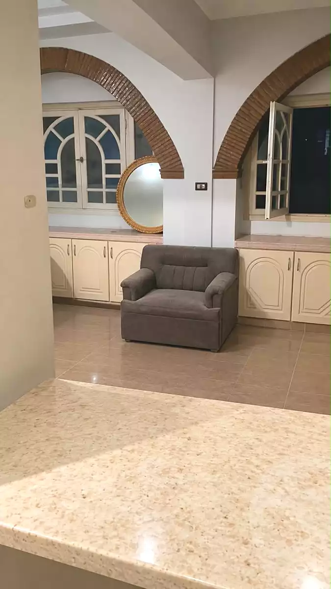 https://aqarmap.com.eg/ar/listing/7319754-for-sale-cairo-6th-of-october-el-ahyaa-neighborhood-4th-neighbourhood-1