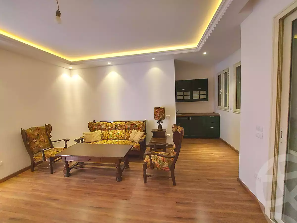 https://aqarmap.com.eg/ar/listing/7319780-for-rent-cairo-el-sheikh-zayed-city-compounds-royal-meadows