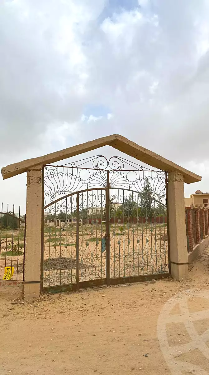 https://aqarmap.com.eg/ar/listing/7319857-for-sale-cairo-el-sheikh-zayed-city-lshykh-zyd-ljdyd-el-reef-el-oroby