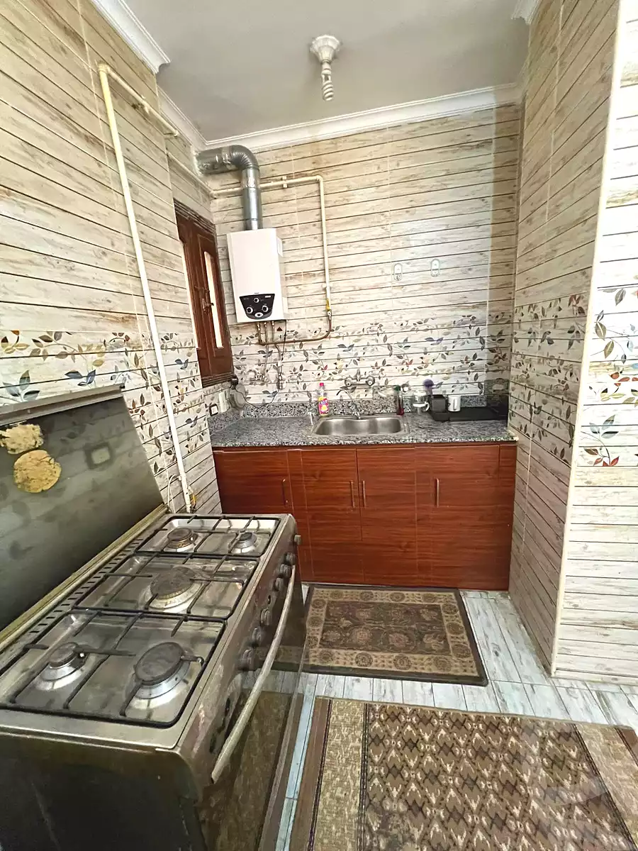 https://aqarmap.com.eg/ar/listing/7319875-for-rent-cairo-6th-of-october-el-ahyaa-neighborhood-4th-school-st