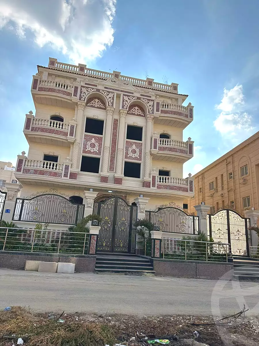 https://aqarmap.com.eg/ar/listing/7319912-for-sale-cairo-6th-of-october-6th-tourist-area