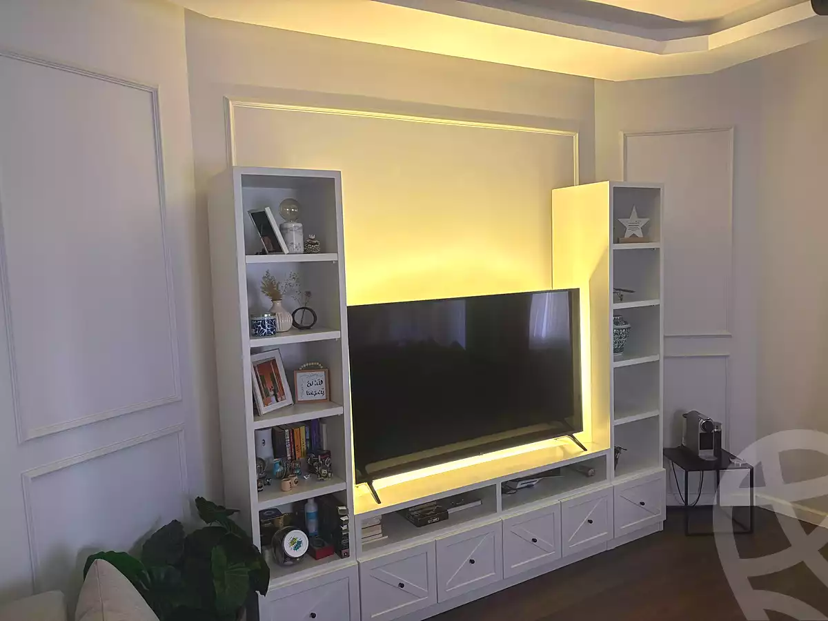 https://aqarmap.com.eg/ar/listing/7319957-for-sale-cairo-new-cairo-compounds-la-vie-10-buildings-memar-al-ashraaf