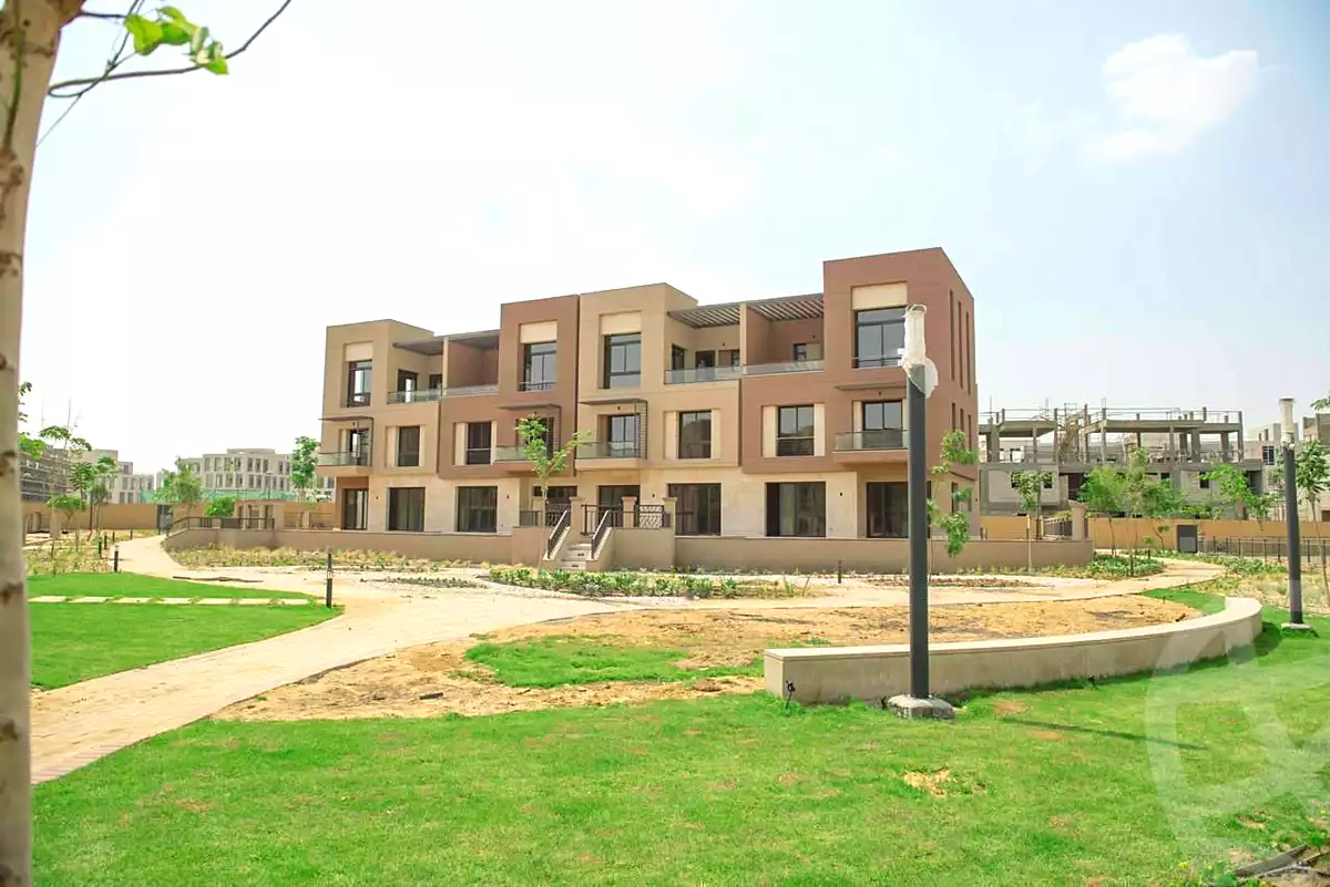 https://aqarmap.com.eg/ar/listing/7320068-for-sale-cairo-new-cairo-6th-settlement-compounds-crescent-walk-compound-marakez