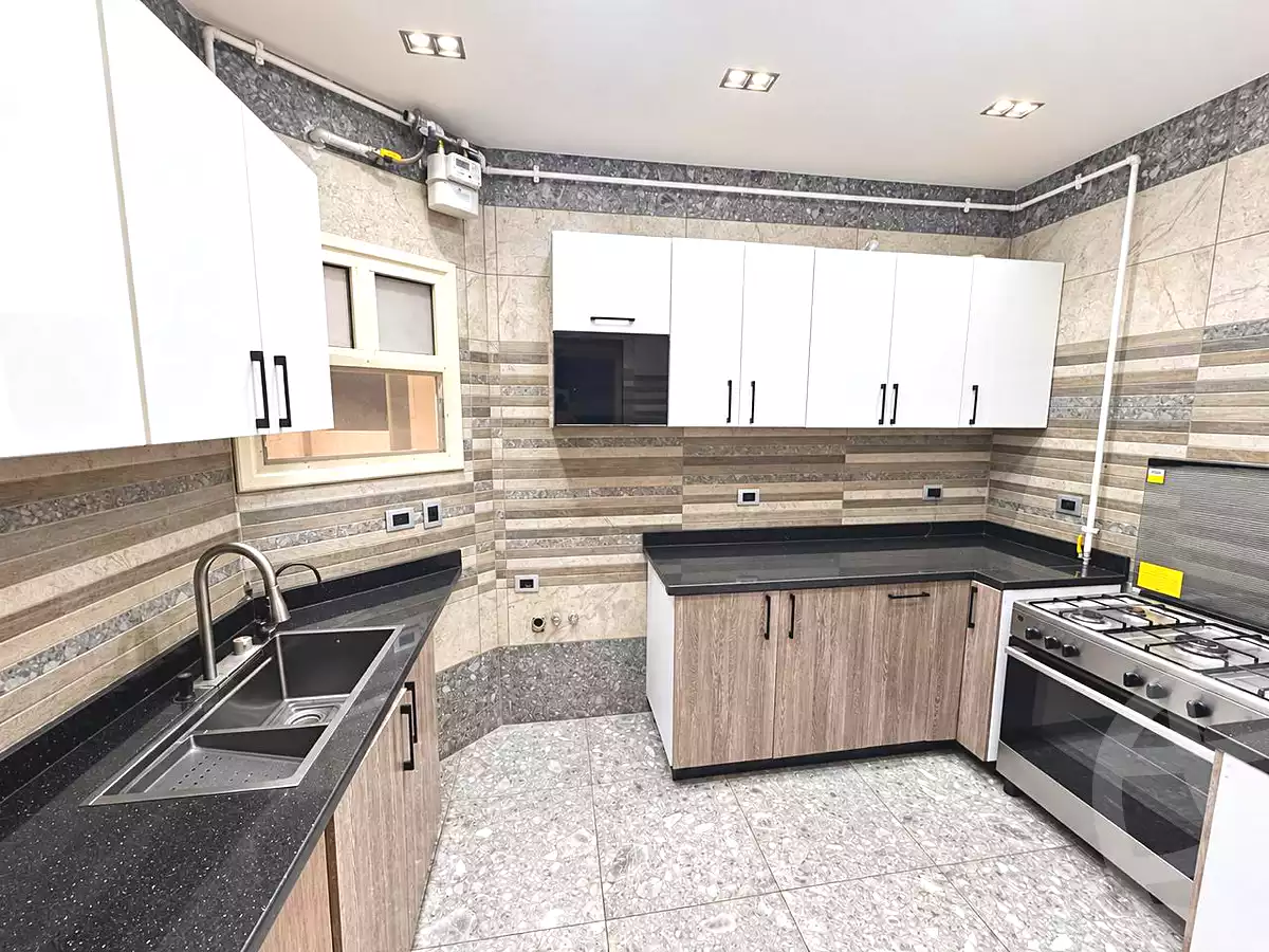 https://aqarmap.com.eg/ar/listing/7320268-for-sale-cairo-new-cairo-6th-settlement-compounds-home-residence-home-town