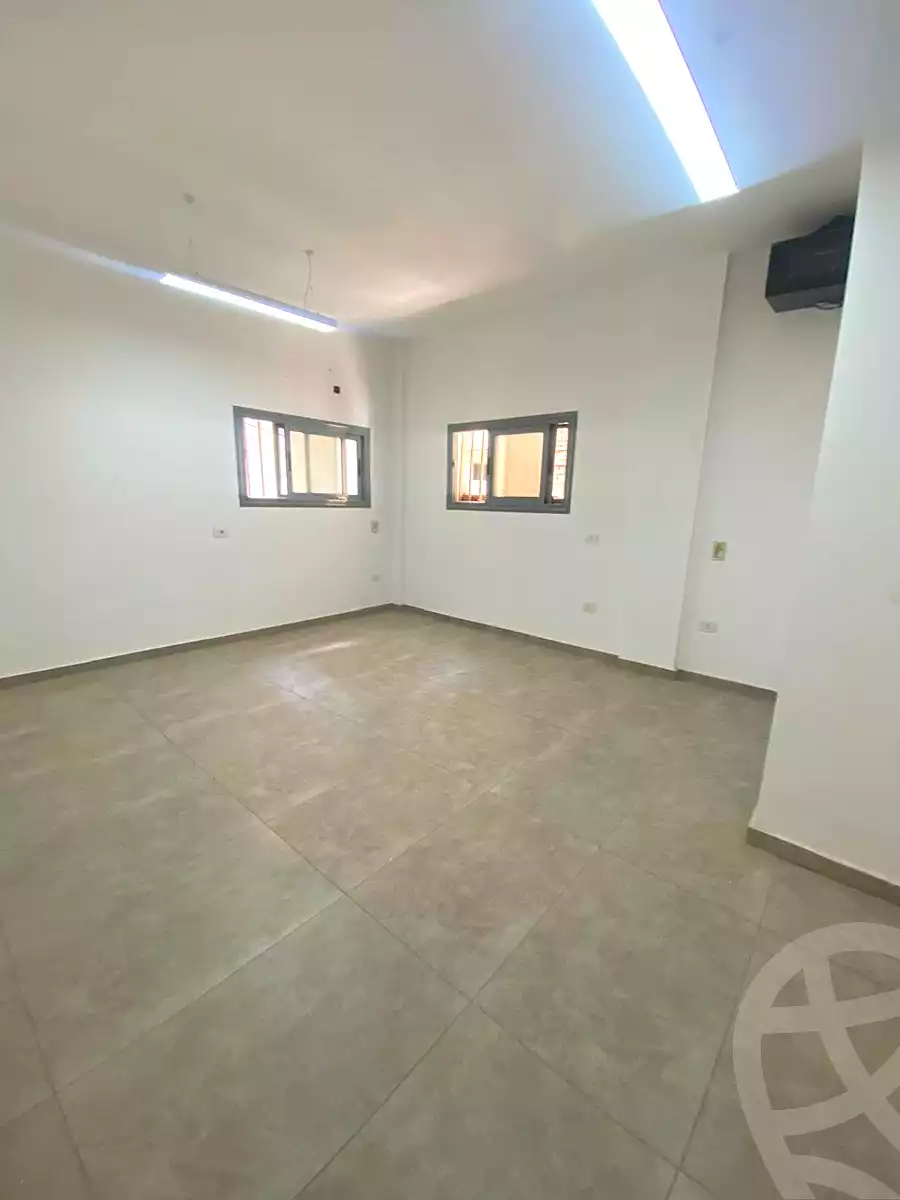 https://aqarmap.com.eg/ar/listing/7320398-for-sale-cairo-new-cairo-el-maantiqah-el-sinaiyyah