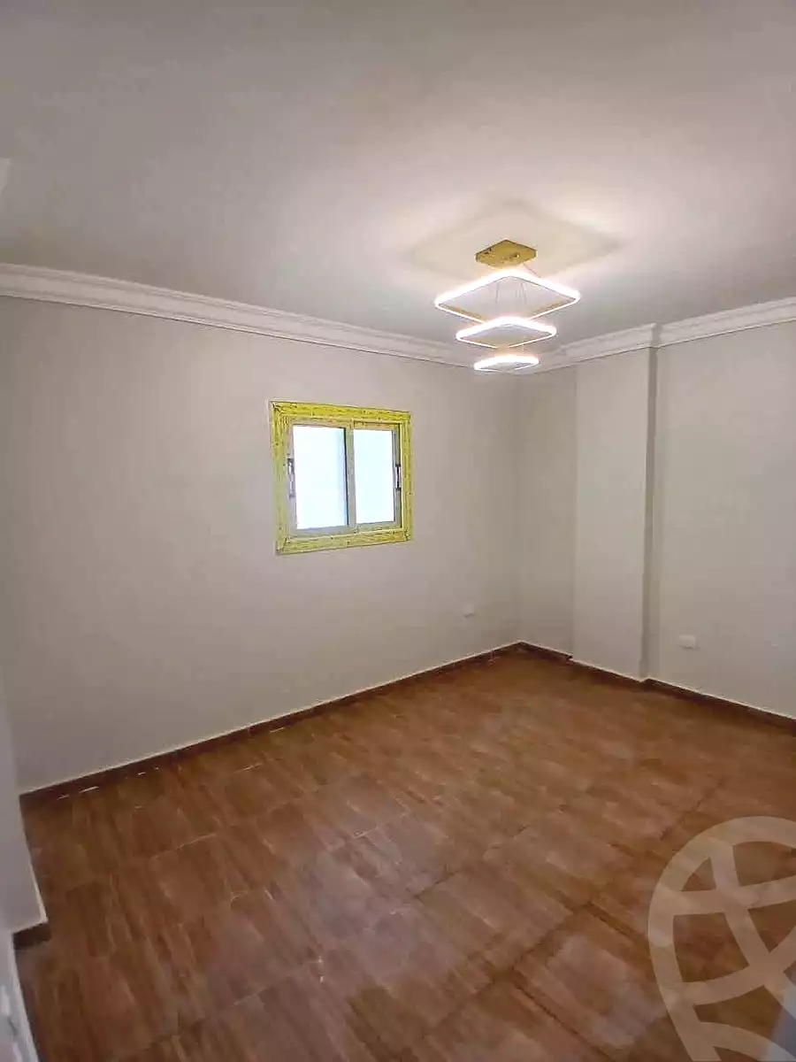 https://aqarmap.com.eg/ar/listing/7320493-for-sale-alexandria-al-agamy-lbytsh-el-zohour-st