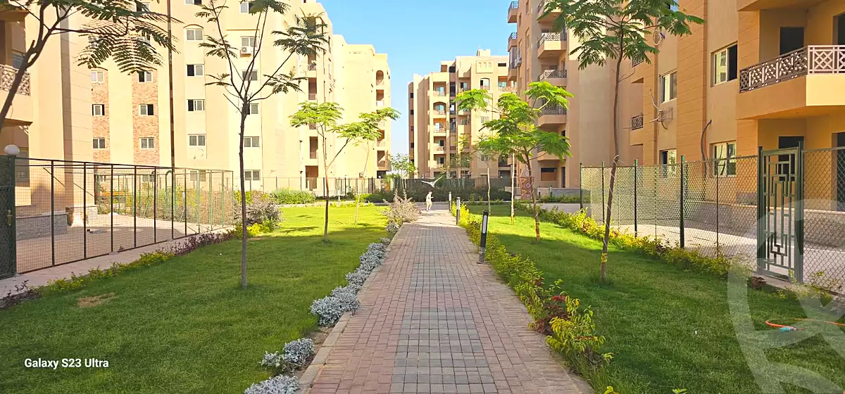 https://aqarmap.com.eg/en/listing/7320868-for-sale-cairo-6th-of-october-hadaeq-october-compounds-agyad-garden
