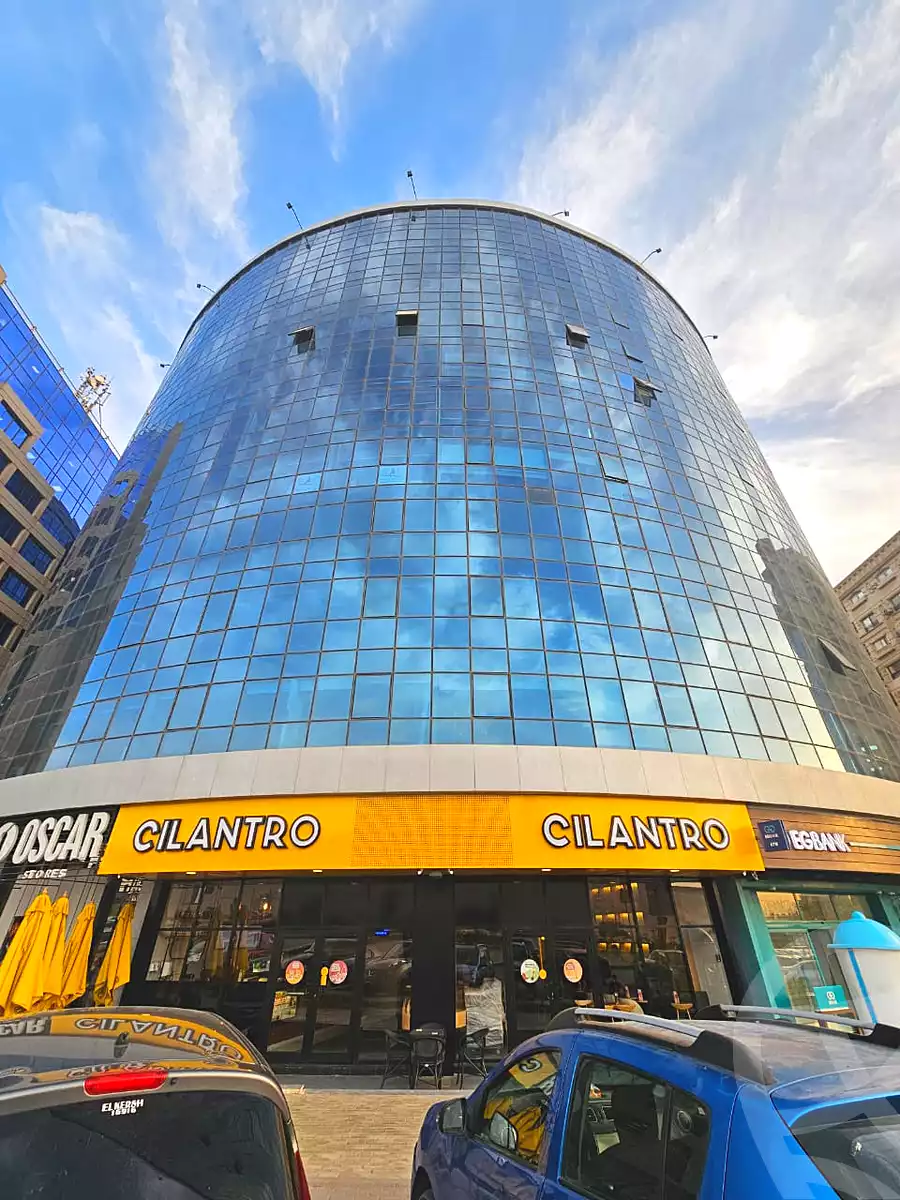 https://aqarmap.com.eg/en/listing/7320921-for-rent-cairo-el-maadi-compounds-rayhanah-plaza