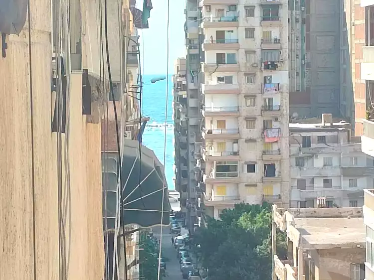 https://aqarmap.com.eg/en/listing/7313156-for-sale-alexandria-sydy-bshr-sydy-bshr-bhry-street-17