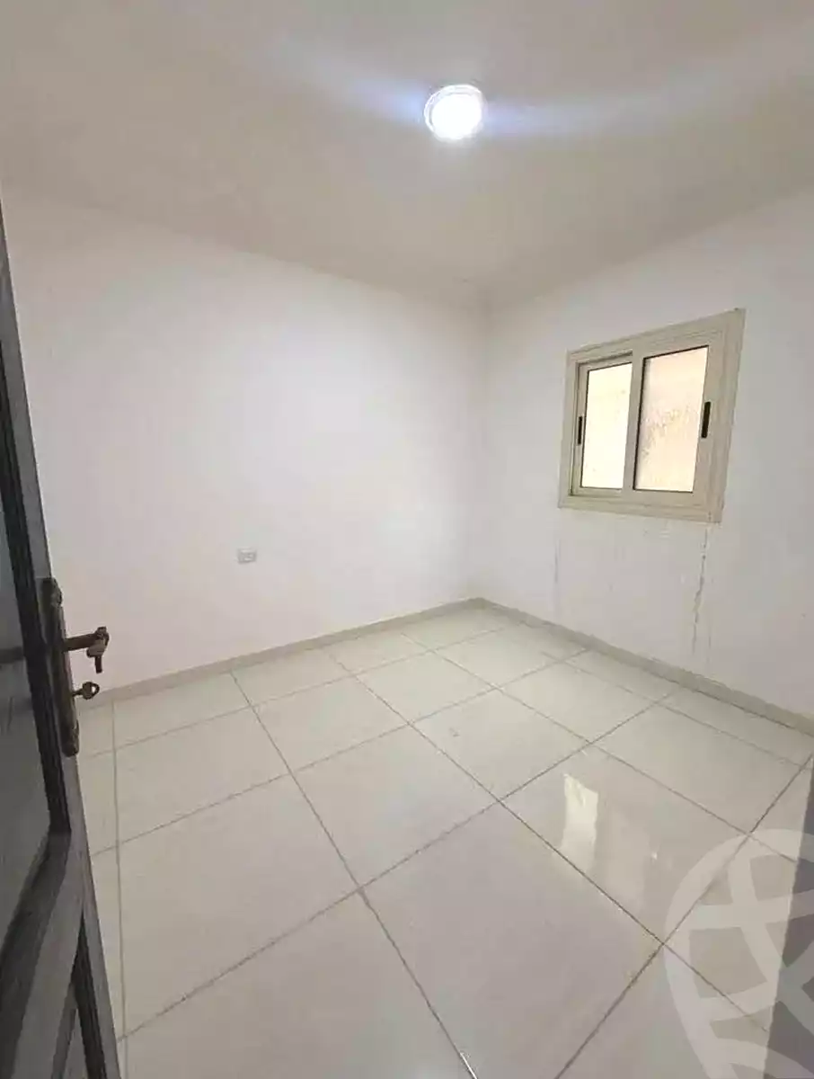 https://aqarmap.com.eg/en/listing/7320959-for-sale-alexandria-al-agamy-lbytsh-el-saleheen-mosque-st