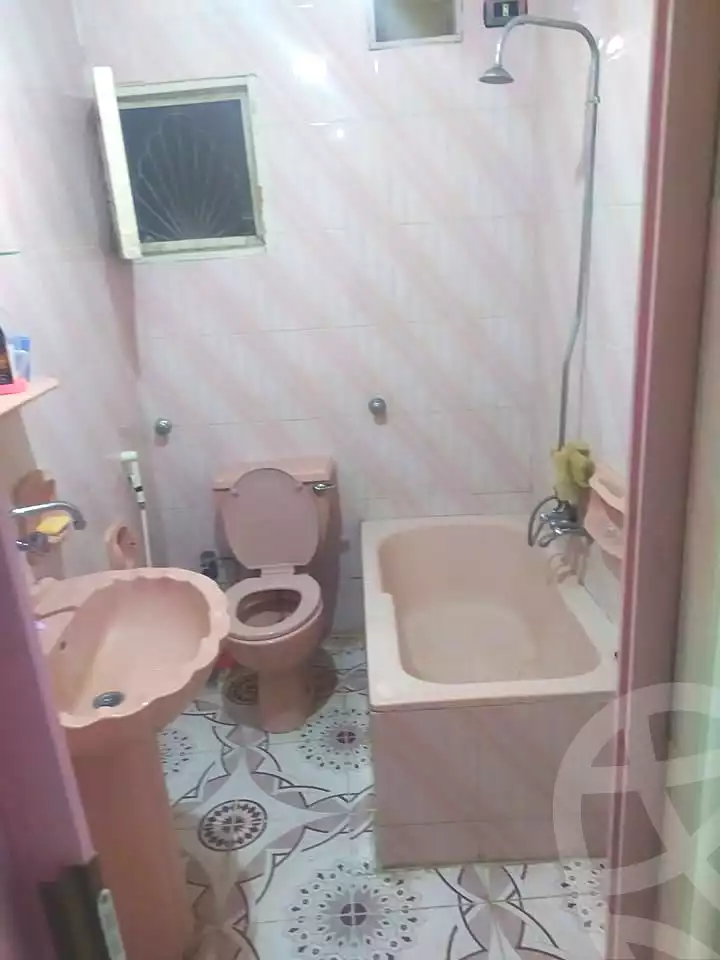 https://aqarmap.com.eg/en/listing/7320995-for-sale-alexandria-el-asafra-l-sfr-qbly-el-maahad-el-dini-st