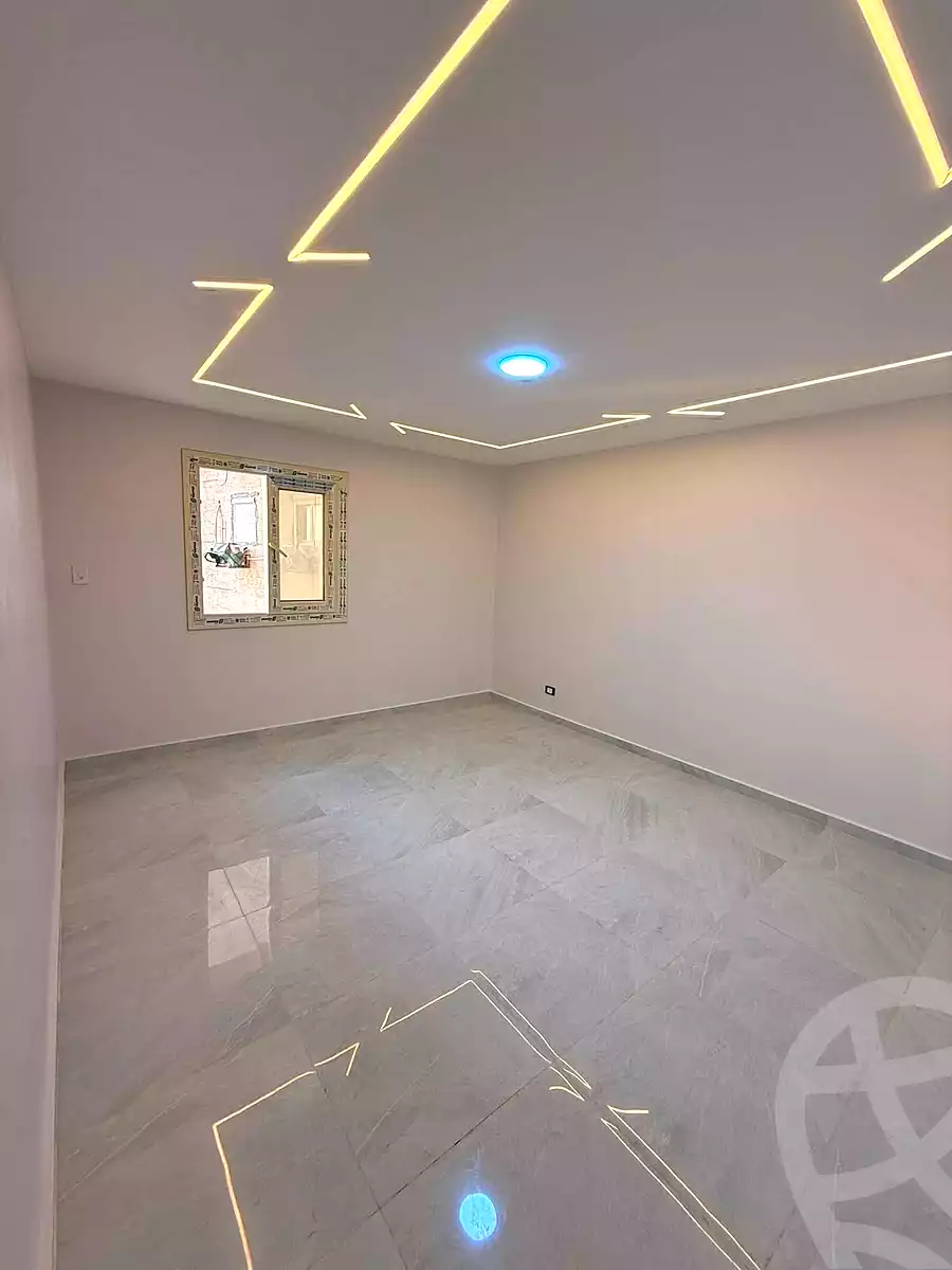 https://aqarmap.com.eg/en/listing/7321084-for-sale-alexandria-sydy-bshr-tryq-ljysh