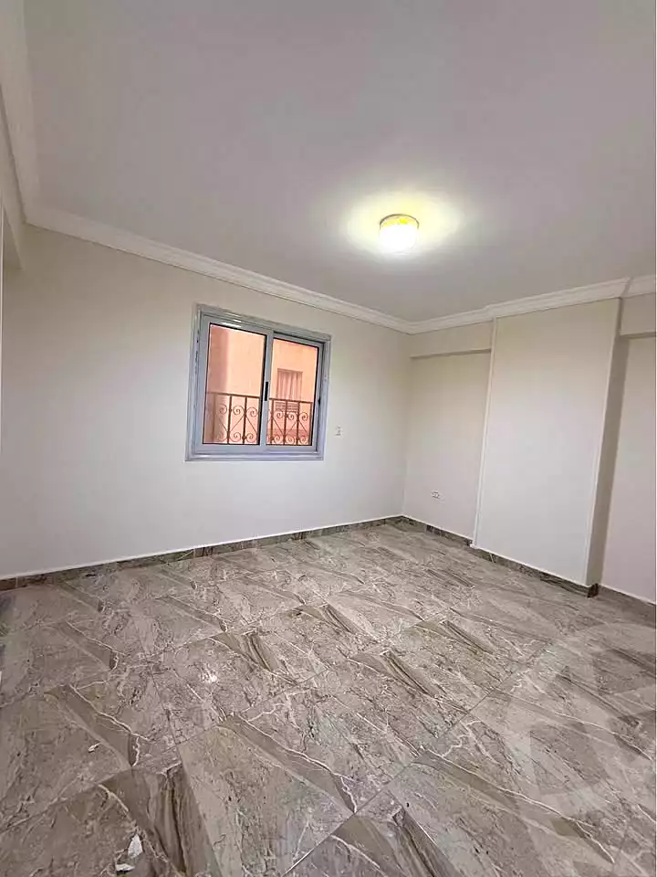 https://aqarmap.com.eg/en/listing/7321127-for-sale-alexandria-el-asafra