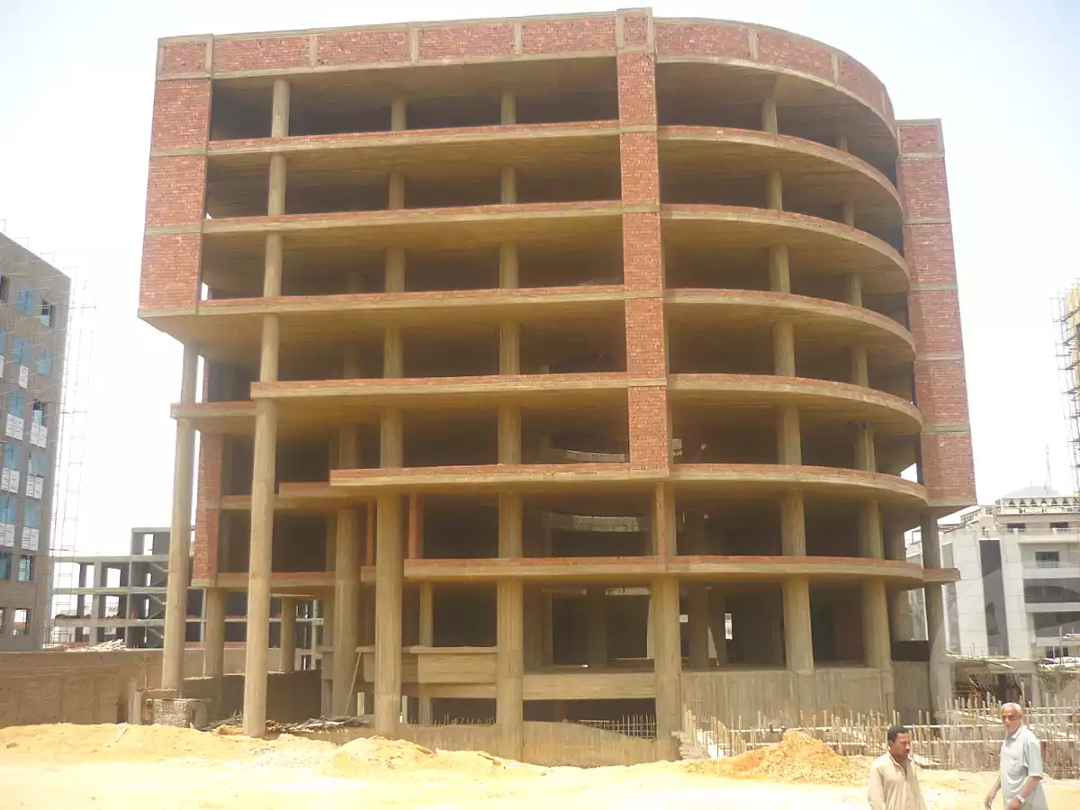 https://aqarmap.com.eg/ar/listing/7321159-for-sale-cairo-new-cairo-first-sector