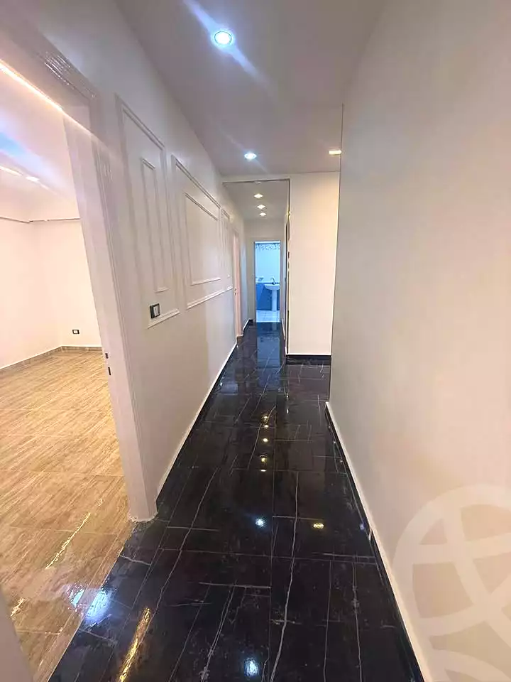 https://aqarmap.com.eg/en/listing/7321247-for-sale-alexandria-sydy-bshr-sydy-bshr-bhry-street-16