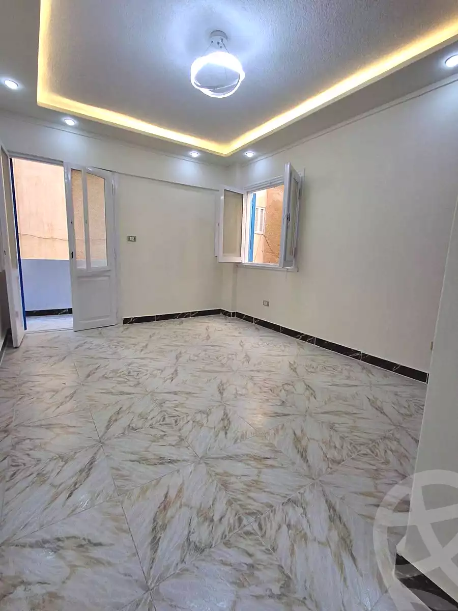 https://aqarmap.com.eg/en/listing/7321298-for-sale-alexandria-al-agamy-shataa-el-nakheel