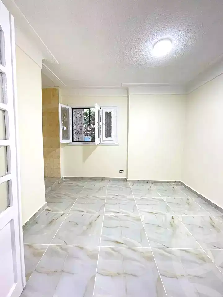 https://aqarmap.com.eg/ar/listing/7321406-for-sale-alexandria-al-agamy-shataa-el-nakheel