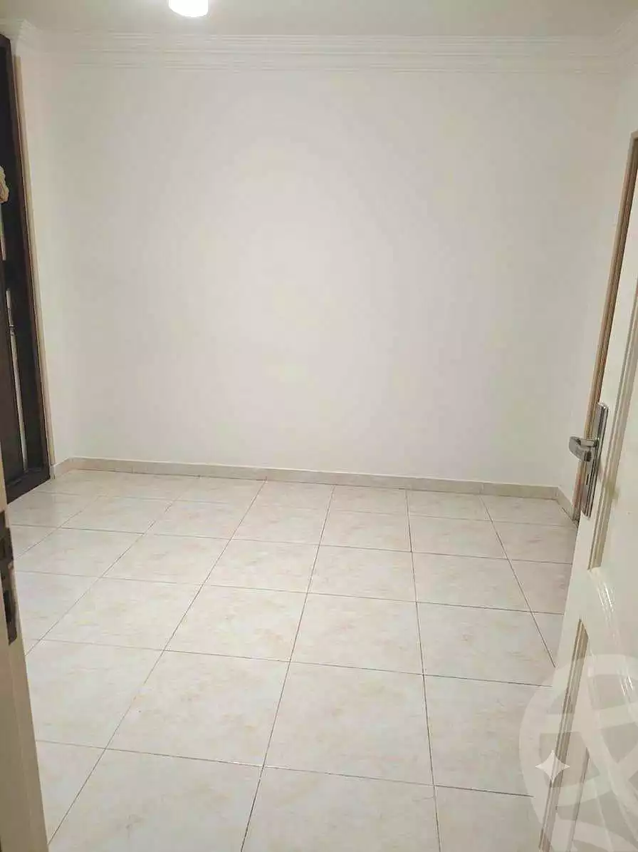 https://aqarmap.com.eg/ar/listing/7321604-for-rent-cairo-helwan-helwan-el-sharkeya-thabit-basha-st