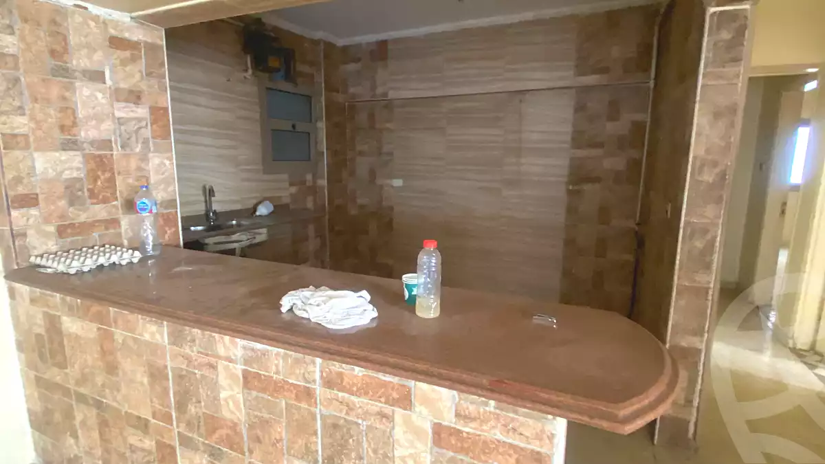 https://aqarmap.com.eg/en/listing/7321618-for-rent-cairo-el-haram-shareaa-khatem-el-morsalen