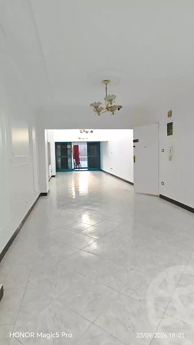https://aqarmap.com.eg/ar/listing/7321733-for-sale-cairo-helwan-helwan-el-sharkeya-khesro-basha-st