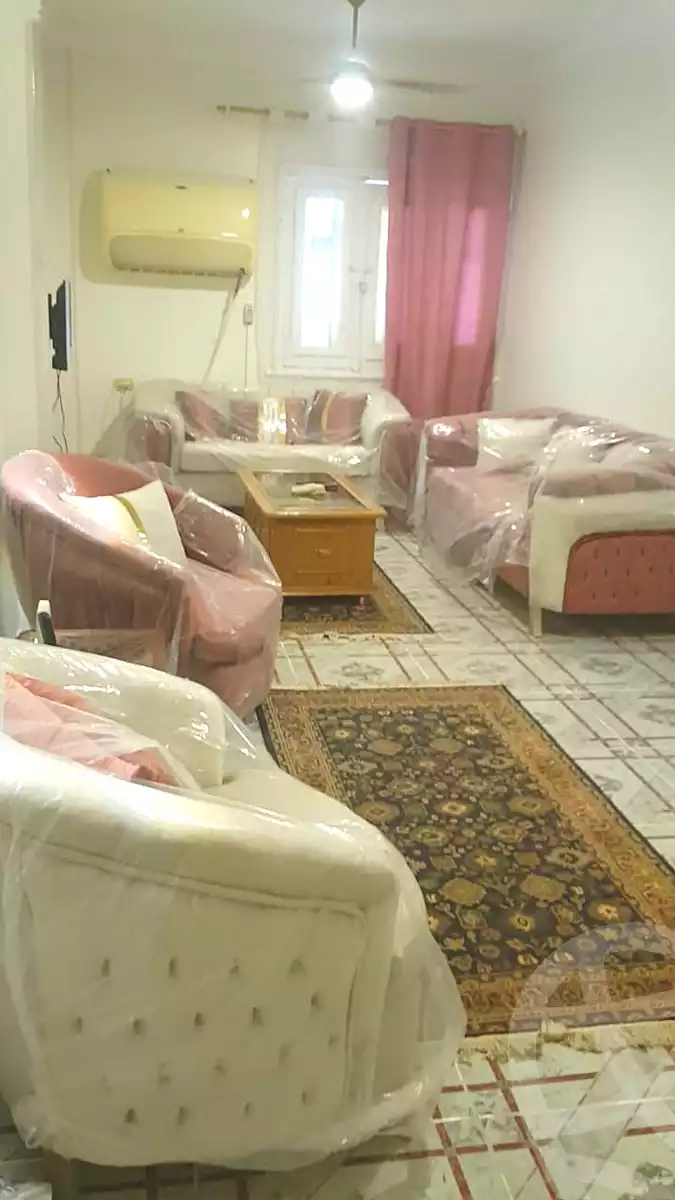 https://aqarmap.com.eg/ar/listing/7321813-for-rent-cairo-downtown-el-qasr-el-ayni