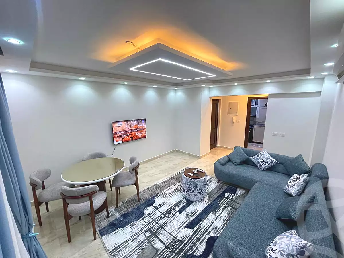 https://aqarmap.com.eg/en/listing/7321991-for-rent-cairo-el-sheikh-zayed-city-compounds-jn-zyd