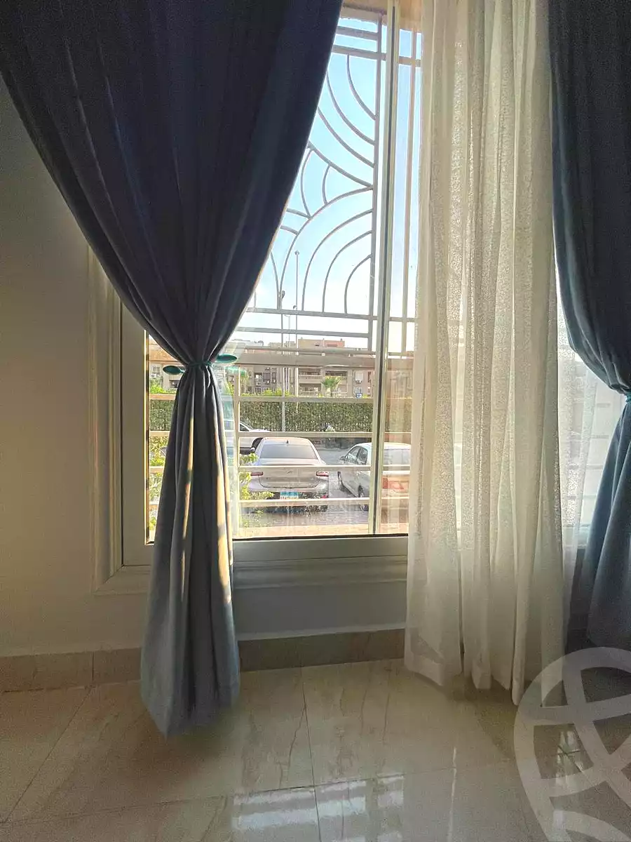 https://aqarmap.com.eg/en/listing/7321991-for-rent-cairo-el-sheikh-zayed-city-compounds-jn-zyd