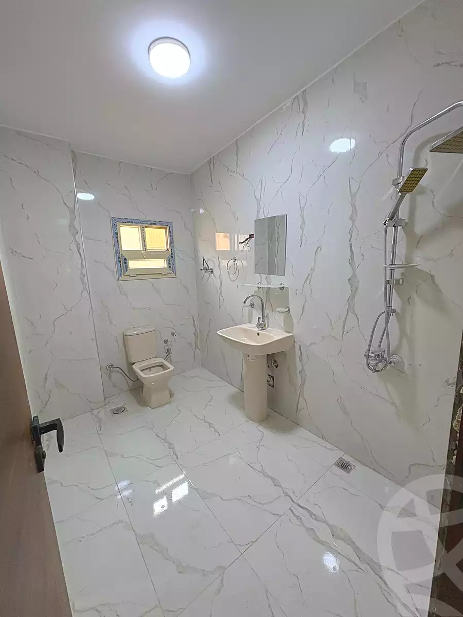 https://aqarmap.com.eg/en/listing/7322029-for-sale-cairo-6th-of-october-el-tawsaat-el-shamalya-hy-2000-qt