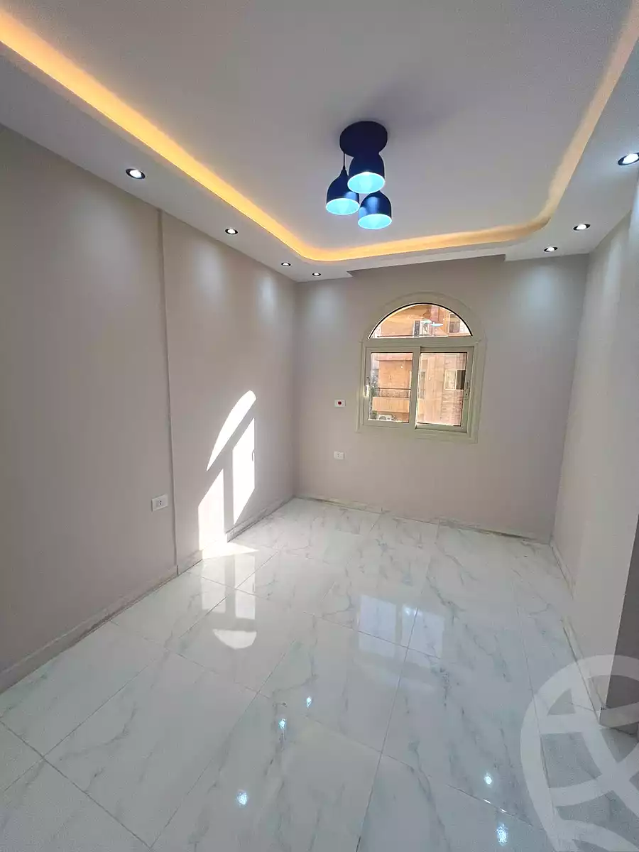 https://aqarmap.com.eg/ar/listing/7322038-for-sale-cairo-6th-of-october-el-ahyaa-neighborhood-3rd-al-hay-al-thalith-st