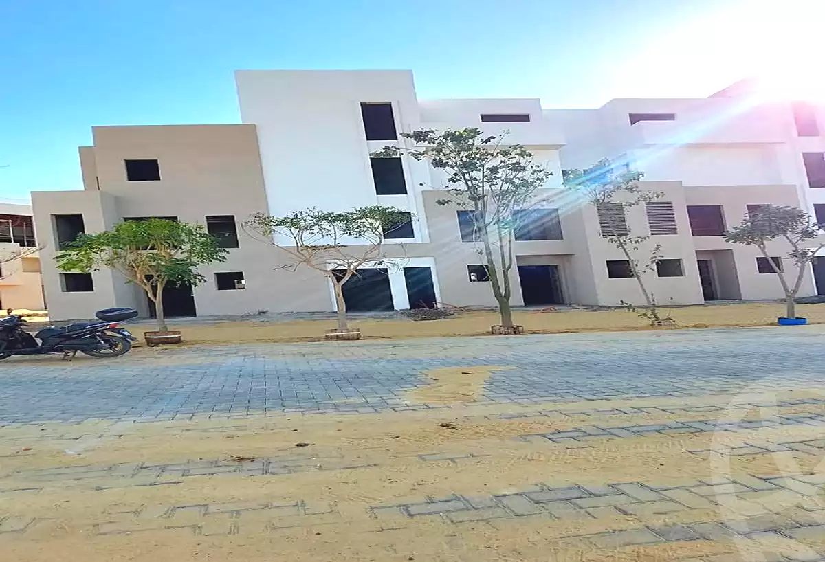 https://aqarmap.com.eg/ar/listing/7322350-for-sale-cairo-new-cairo-lmstqbl-syty-compounds-rosail-city-compound-khaled-sabry-holding