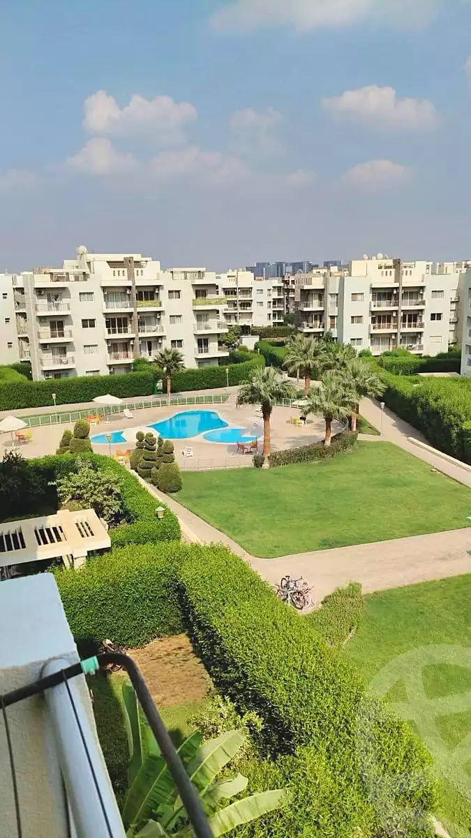 https://aqarmap.com.eg/ar/listing/7322380-for-rent-cairo-el-sheikh-zayed-city-compounds-dh-drys