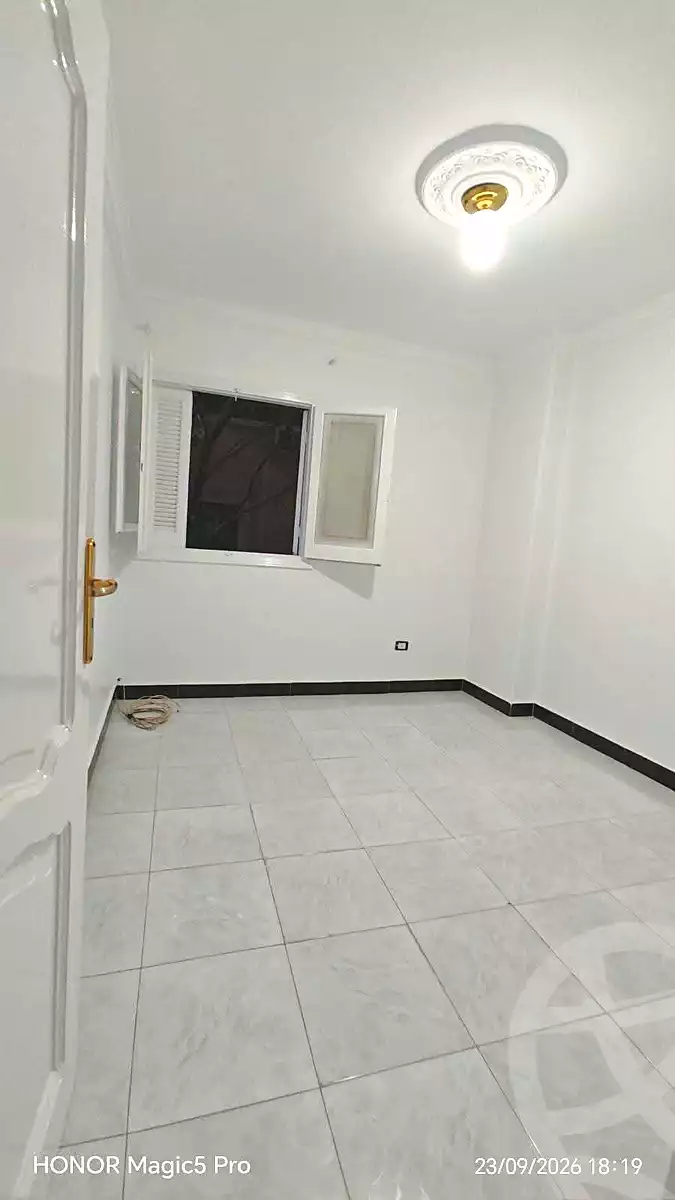 https://aqarmap.com.eg/en/listing/7322401-for-sale-cairo-helwan-helwan-el-sharkeya-khesro-basha-st