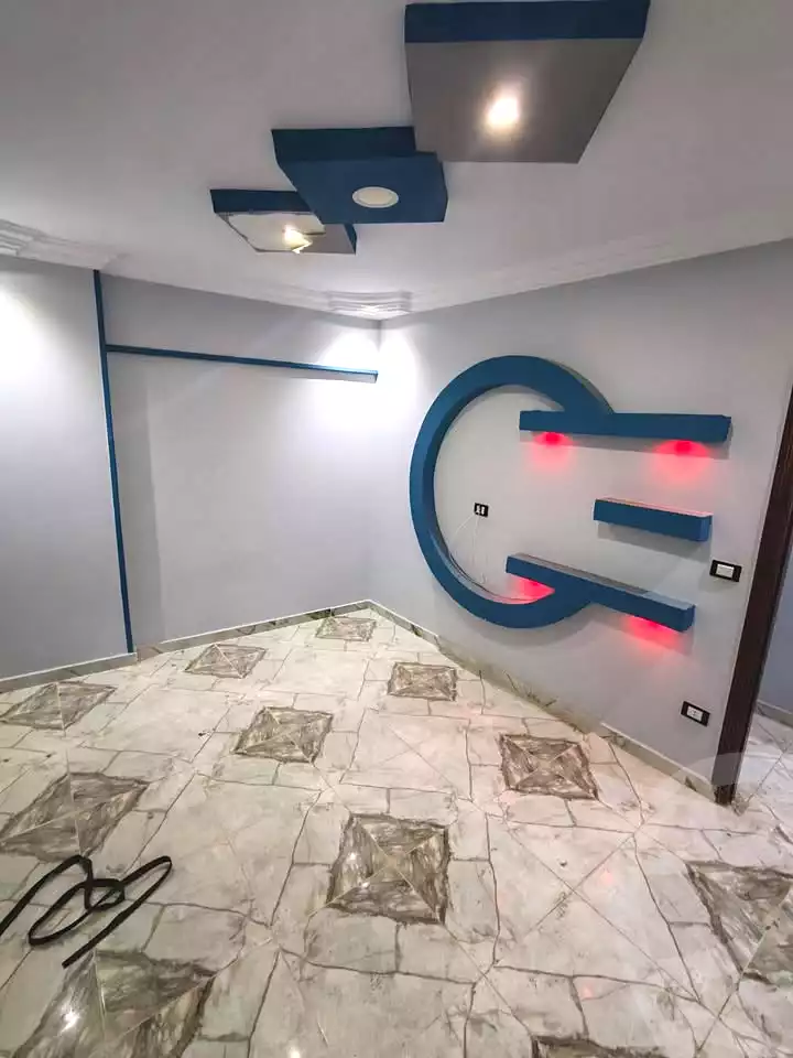 https://aqarmap.com.eg/ar/listing/7322456-for-sale-alexandria-al-agamy-el-hanouvel