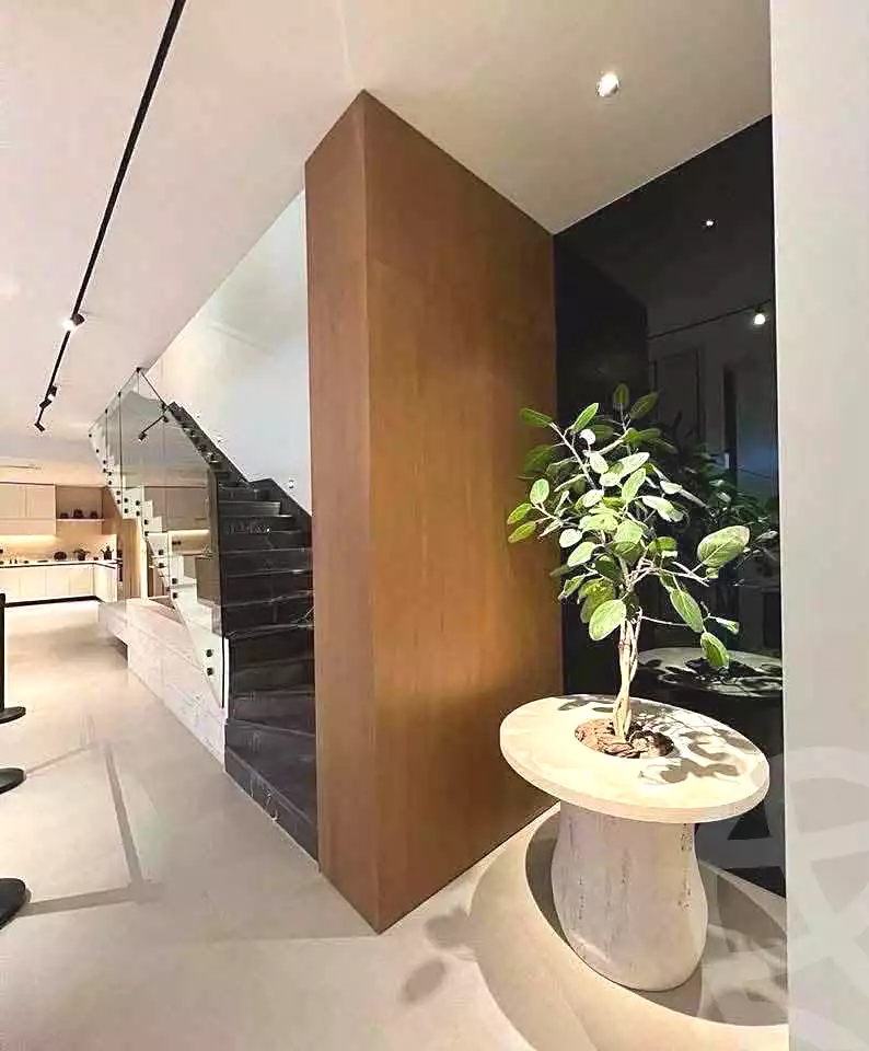 https://aqarmap.com.eg/ar/listing/7322324-for-sale-cairo-new-administrative-capital-r4-la-vista-city