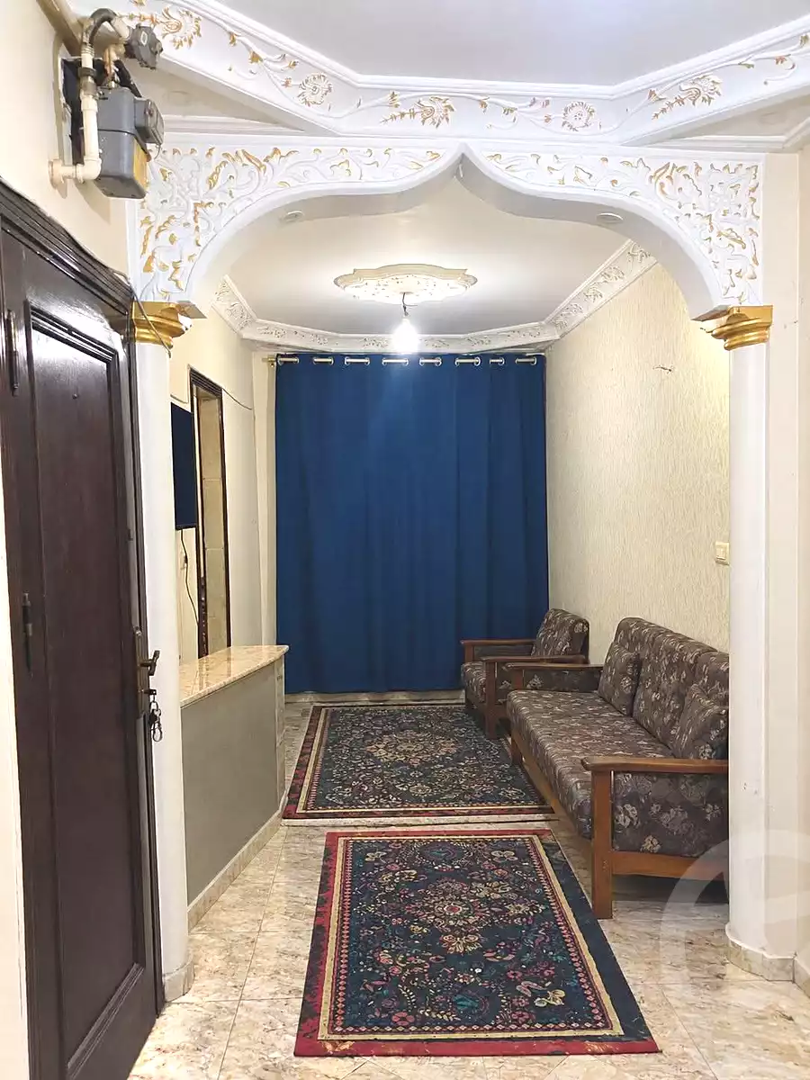 https://aqarmap.com.eg/ar/listing/7322557-for-sale-alexandria-alhadara-new-el-hadra-al-sadat-st