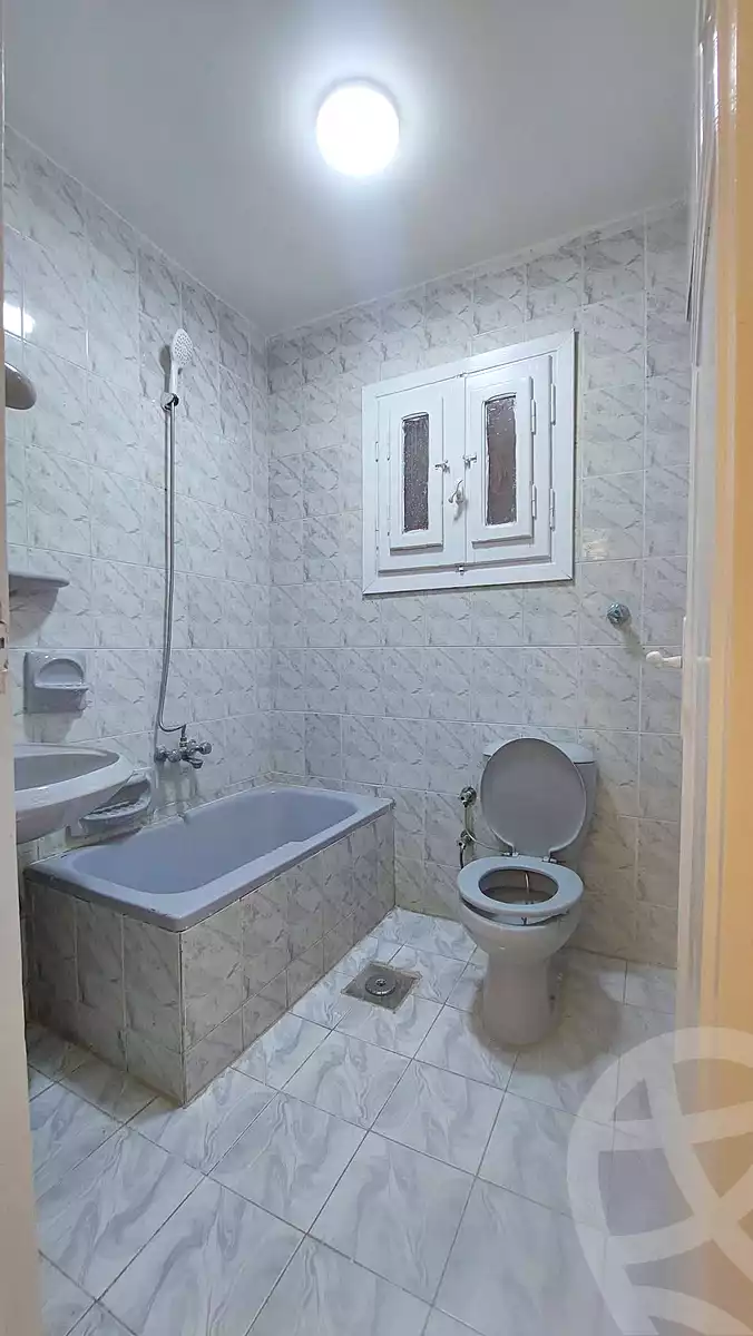 https://aqarmap.com.eg/en/listing/7322564-for-sale-alexandria-al-agamy