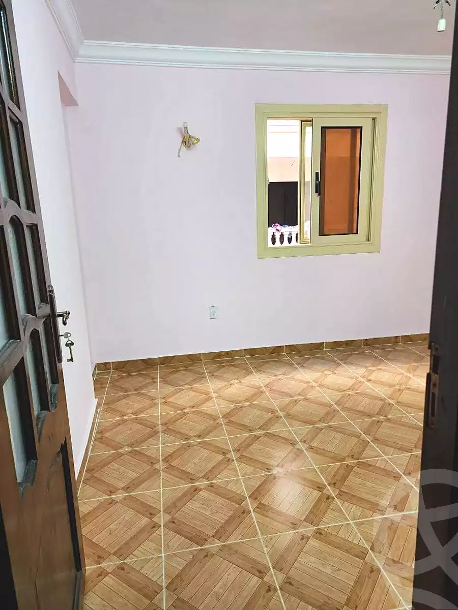 https://aqarmap.com.eg/ar/listing/7322773-for-sale-alexandria-new-miami-el-quds-school-st
