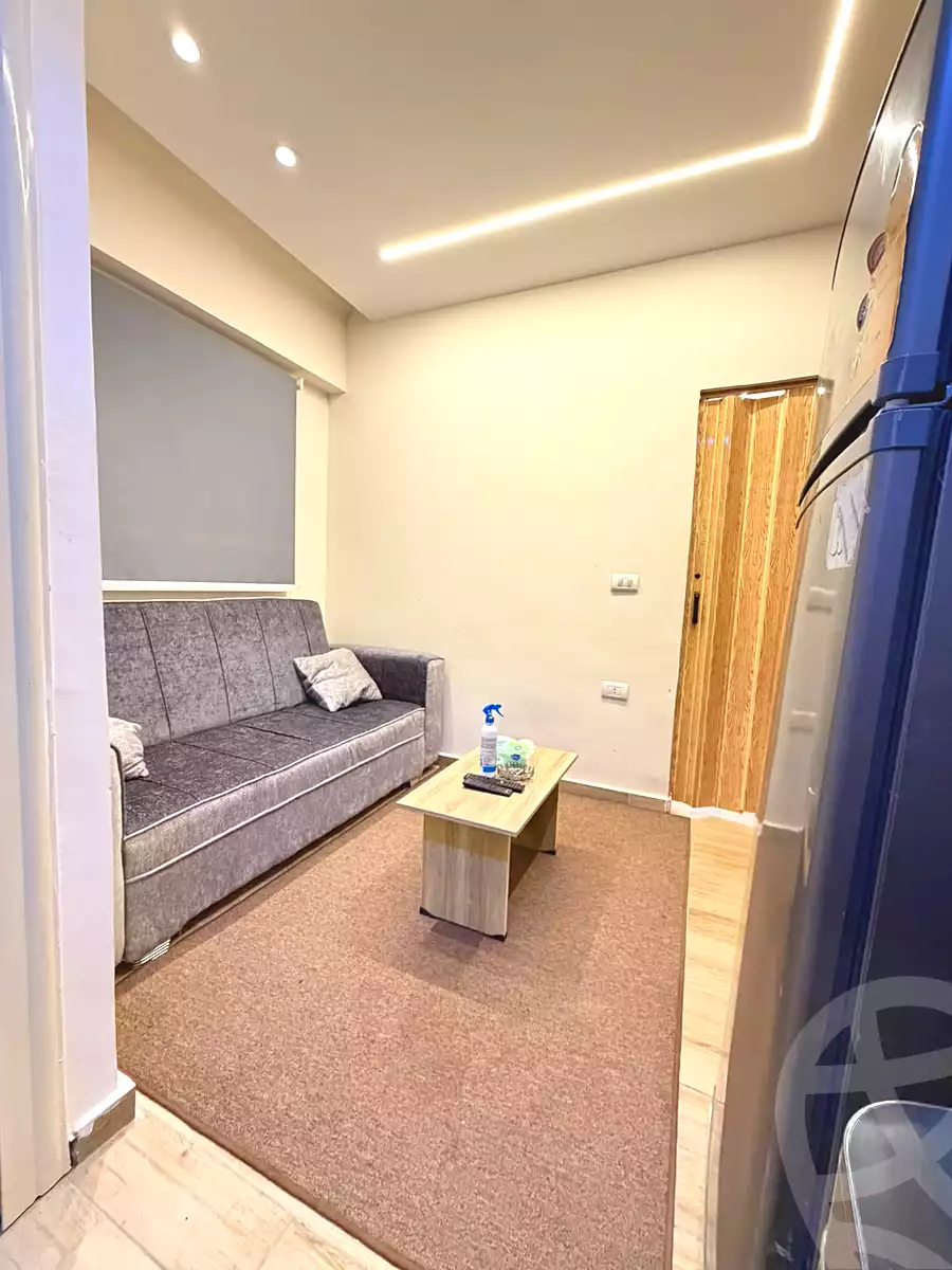 https://aqarmap.com.eg/ar/listing/7322797-for-rent-cairo-6th-of-october-el-ahyaa-neighborhood-1st-eighth-neighborhood