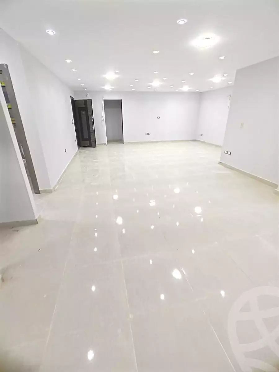 https://aqarmap.com.eg/en/listing/7323002-for-rent-cairo-el-maadi-compounds-rayhanah-plaza