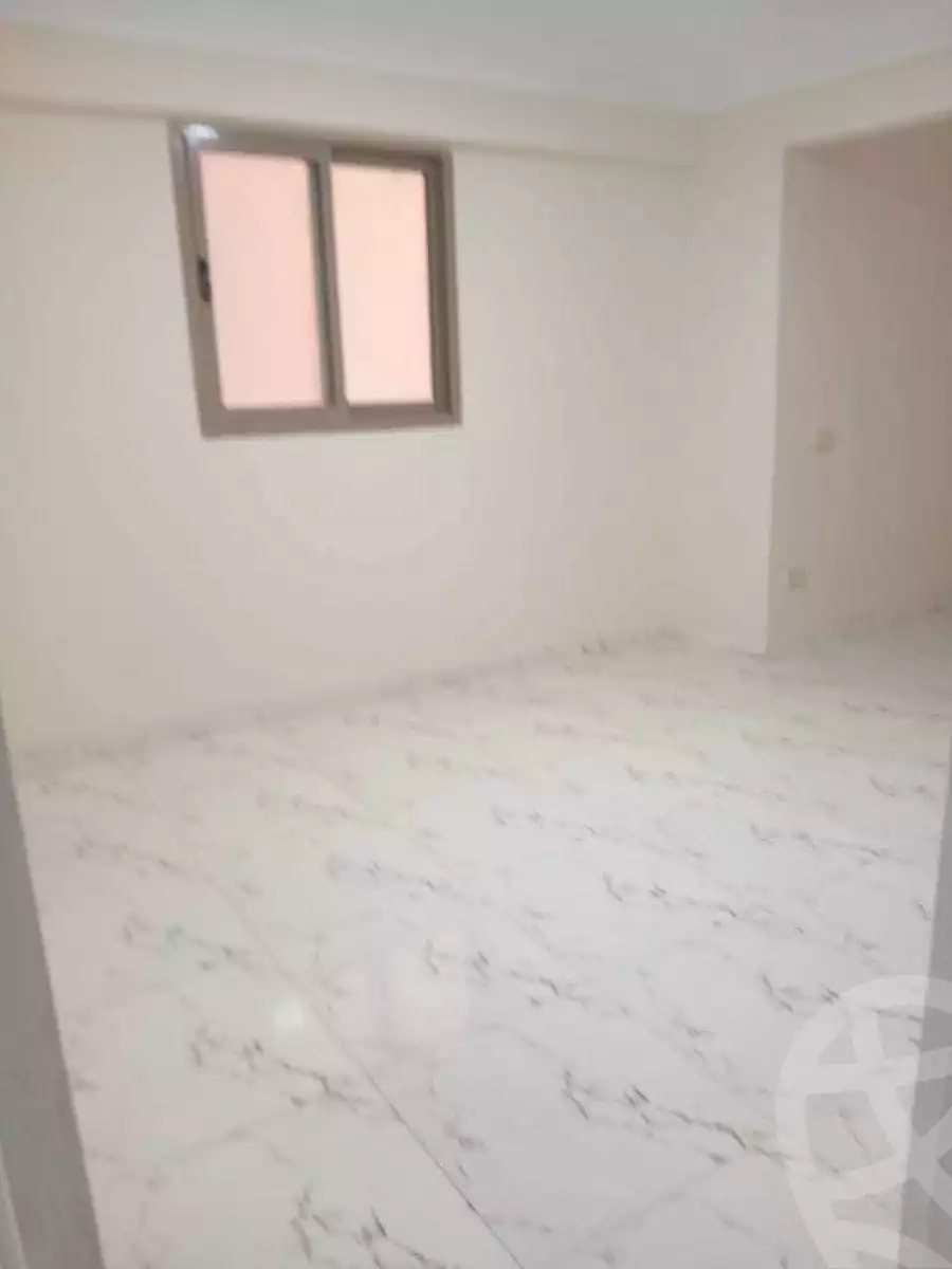 https://aqarmap.com.eg/ar/listing/7323033-for-sale-alexandria-el-mandara