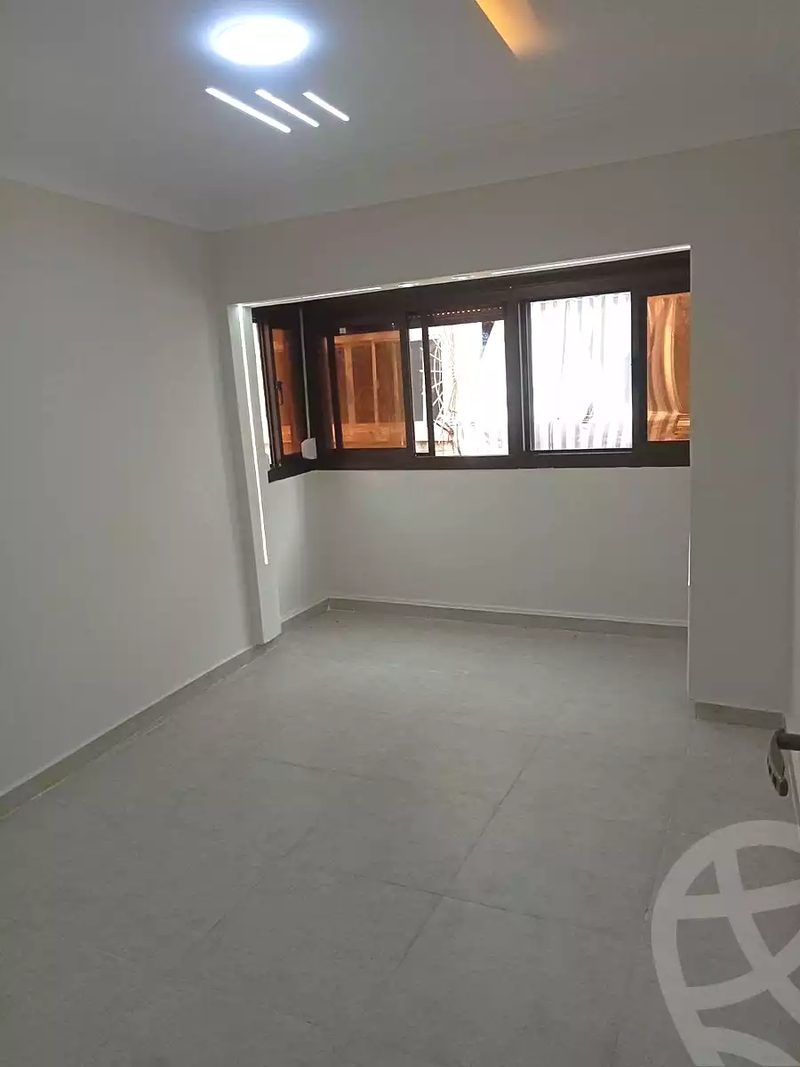 https://aqarmap.com.eg/ar/listing/7323407-for-sale-alexandria-al-agamy-lbytsh-abd-el-fattah-el-talkhawy