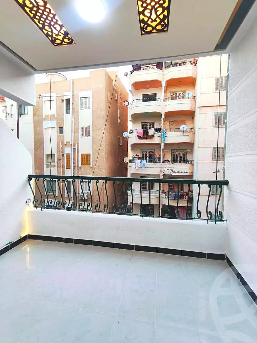 https://aqarmap.com.eg/en/listing/7323421-for-sale-alexandria-al-agamy-shataa-el-nakheel