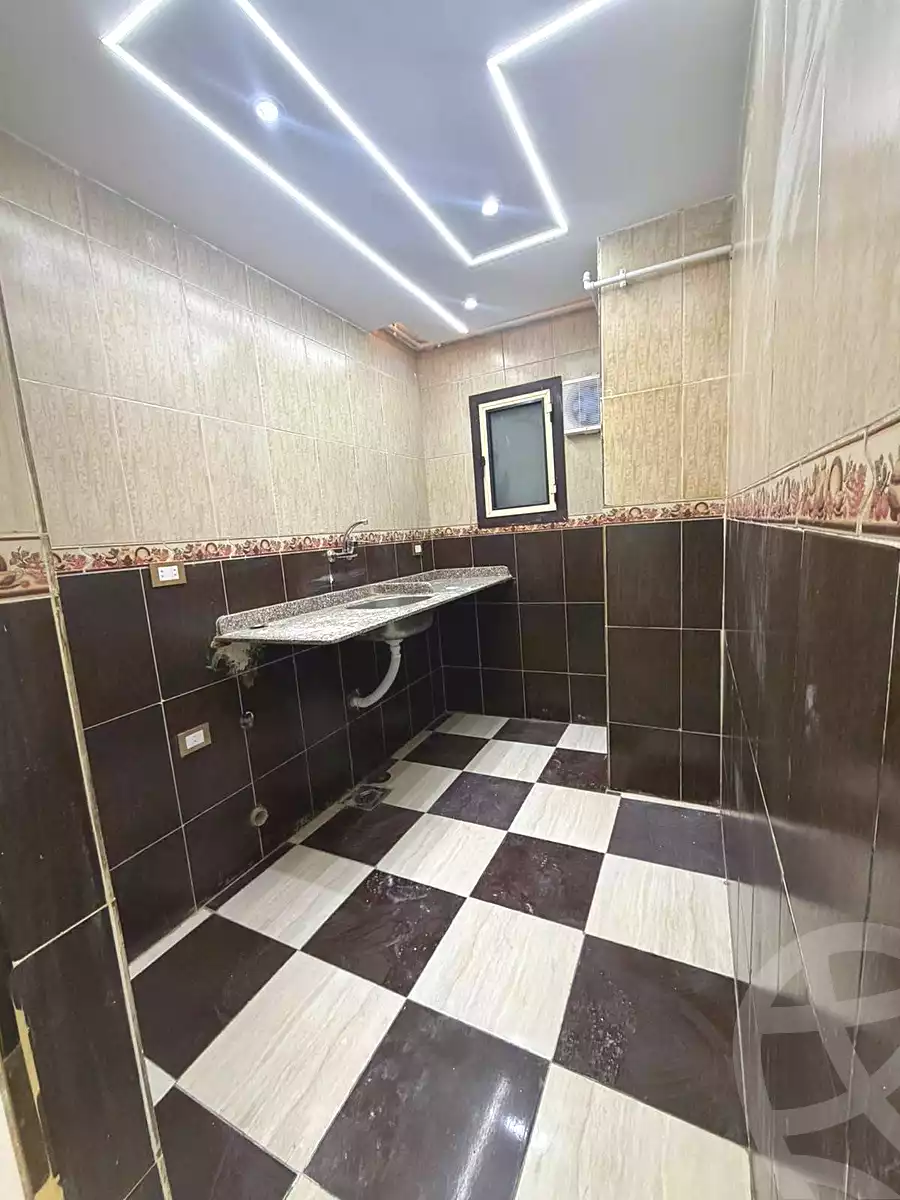 https://aqarmap.com.eg/en/listing/7323644-for-sale-alexandria-lsywf-el-falki
