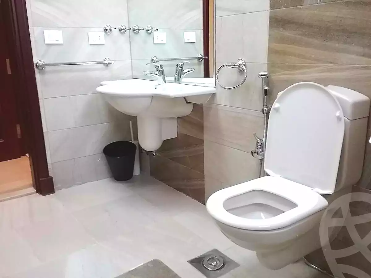 https://aqarmap.com.eg/ar/listing/7323626-for-sale-cairo-new-cairo-el-ahyaa-fifth-neighborhood-street-28