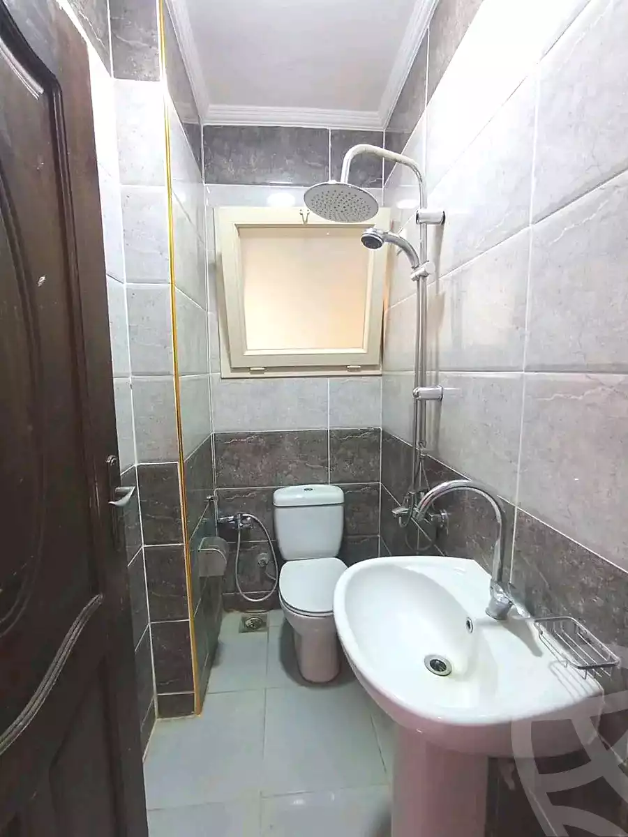 https://aqarmap.com.eg/en/listing/7323705-for-rent-cairo-helwan-zou-el-fekar-basha-st