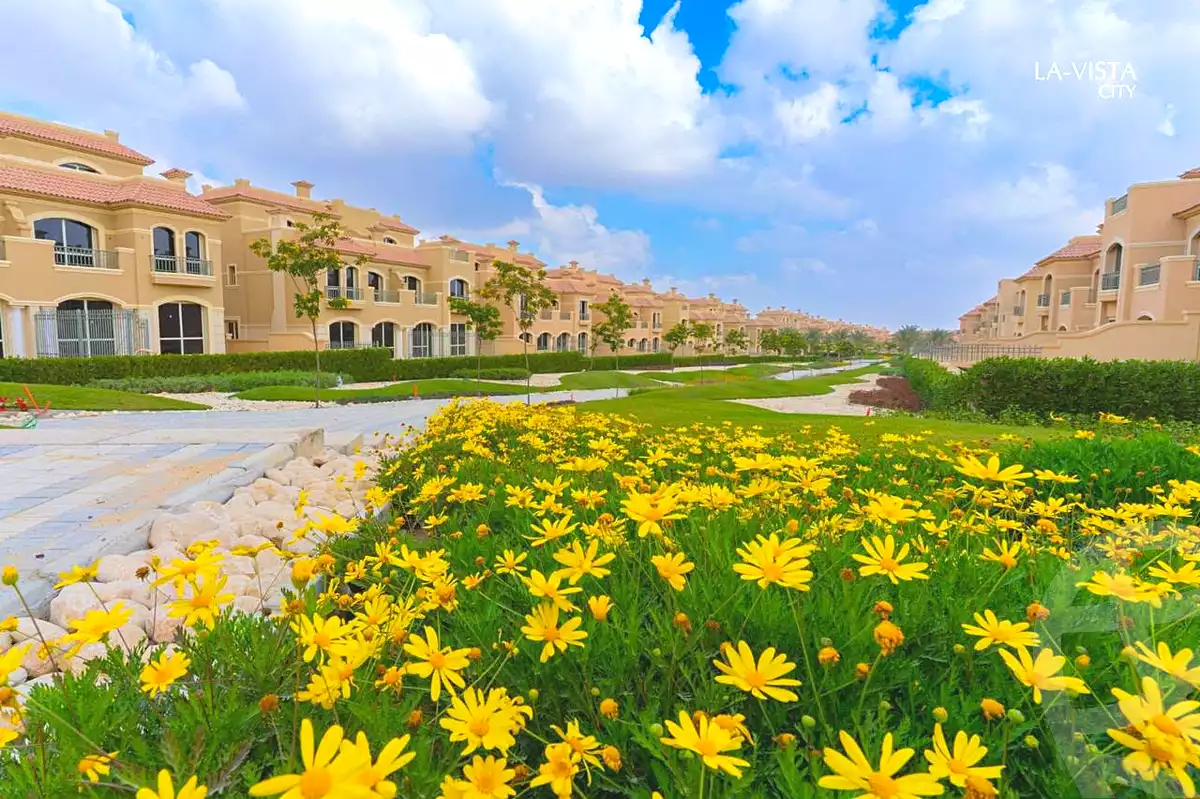 https://aqarmap.com.eg/ar/listing/7323708-for-sale-cairo-new-administrative-capital-r4-la-vista-city